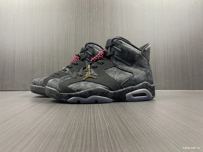 (W) DB9818-001 6 Black Jordan SD Retro Triple 0630